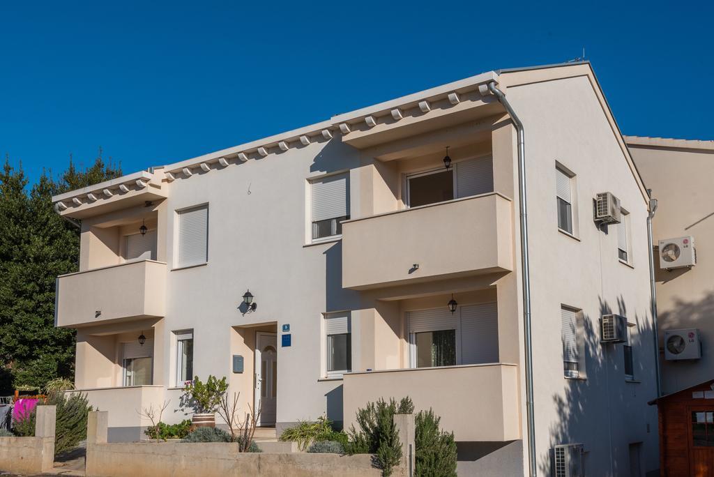 Leko Apartment Orebic