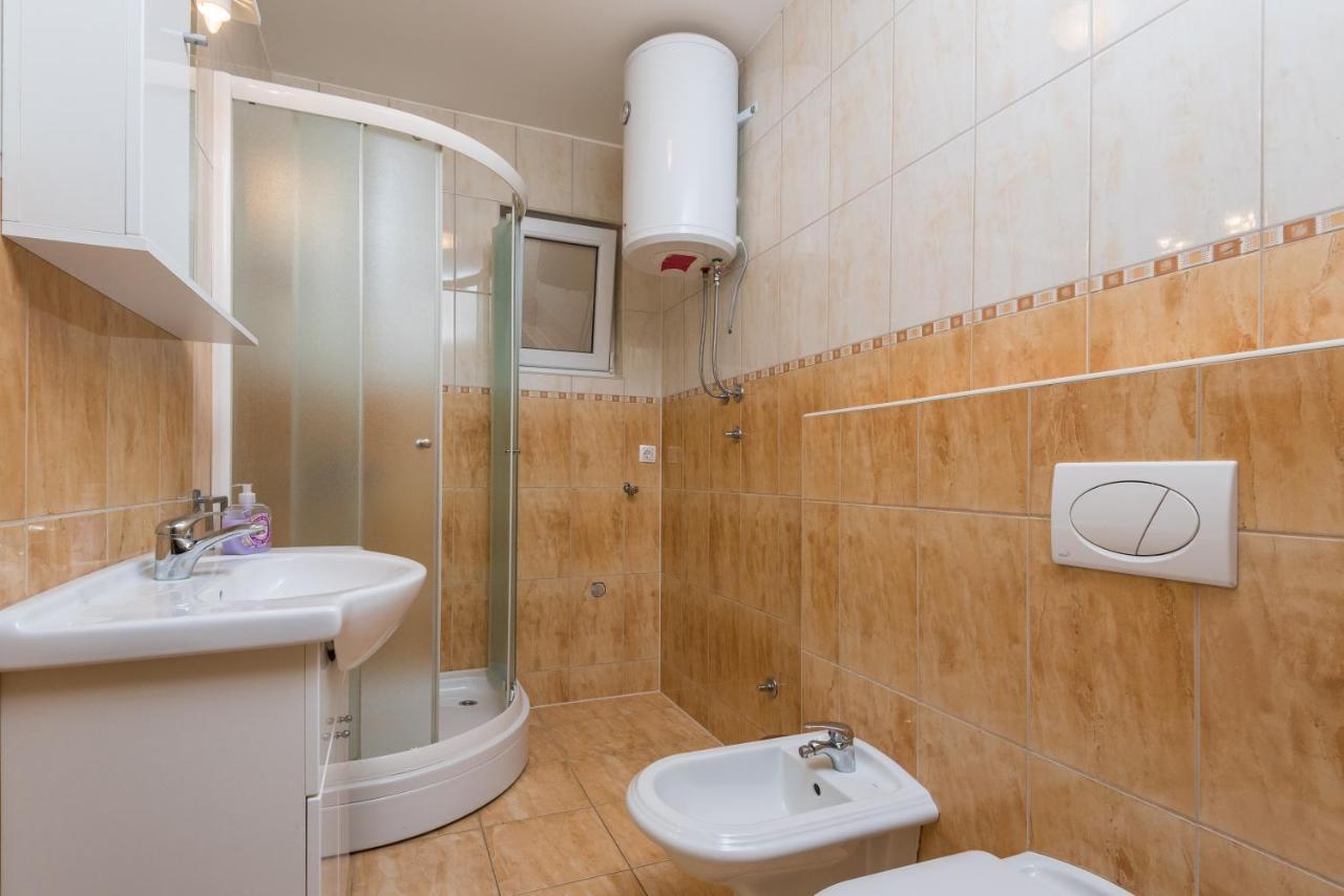 Apartment Leko